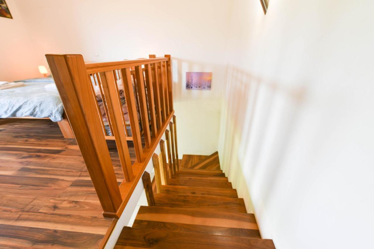 Apartman Leona Rakovica Exterior foto